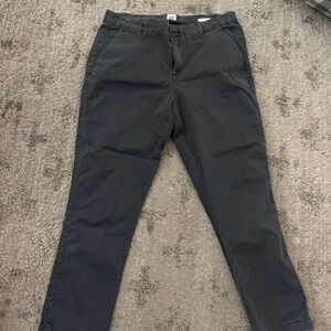 GAP Girlfriend Chino